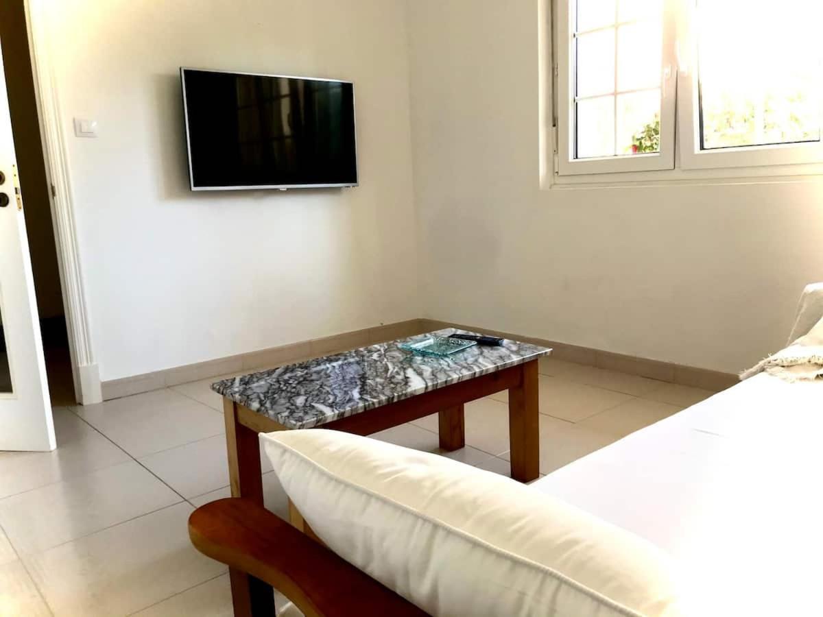 Apartamento Centrico En フィニステレ エクステリア 写真